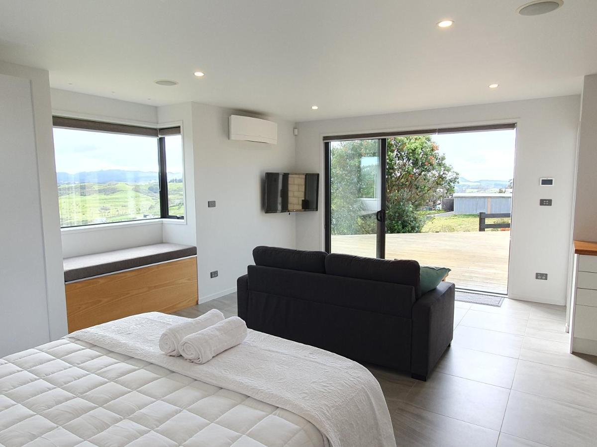 Vineyard Vacation Hotel Mangawhai Buitenkant foto