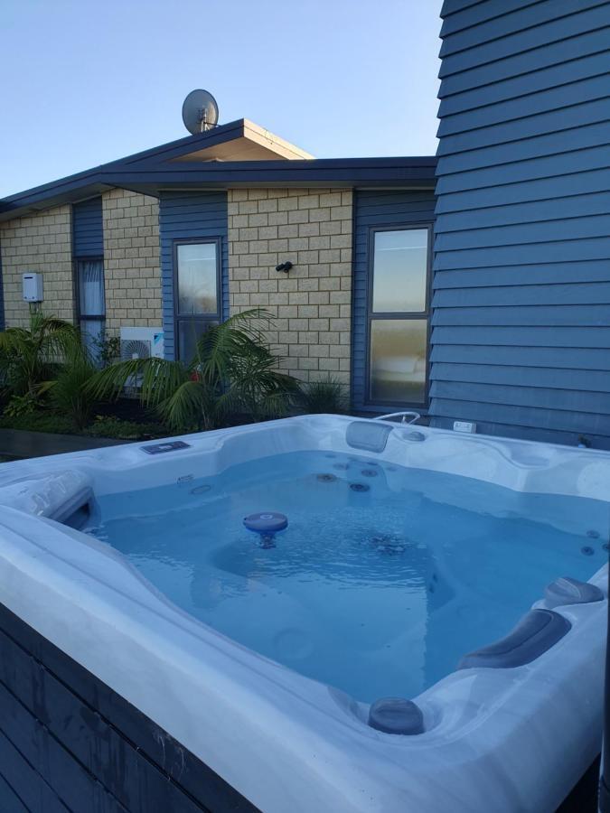 Vineyard Vacation Hotel Mangawhai Buitenkant foto